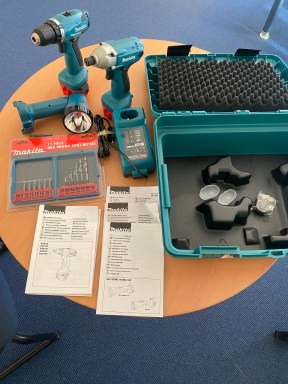 Makita Kabelloses Bausatz